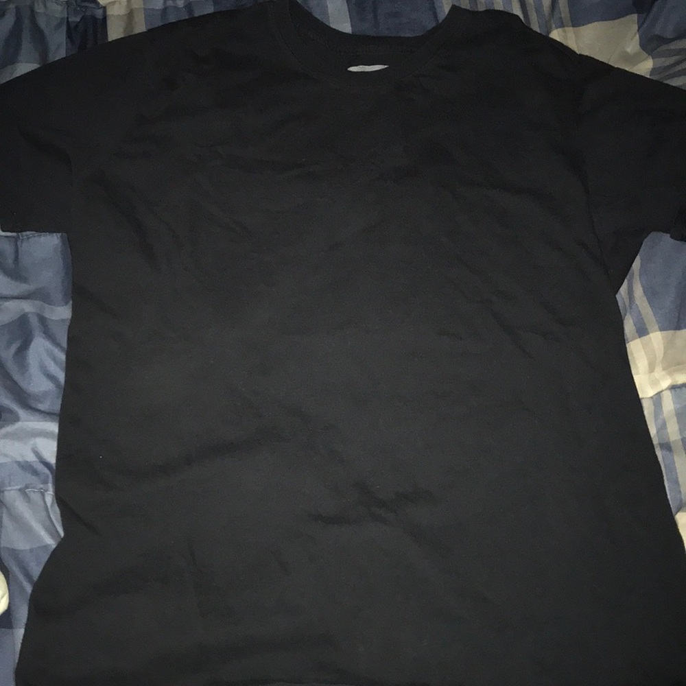 Black tee
